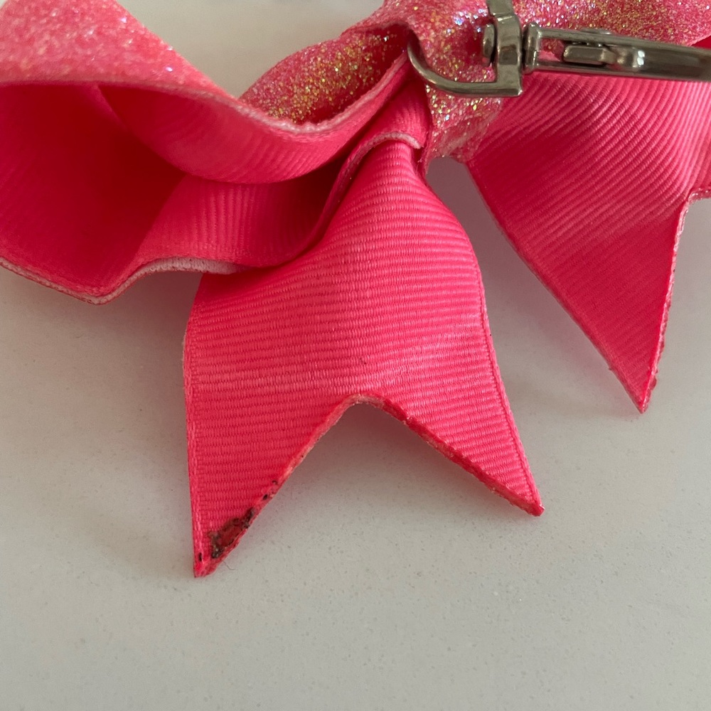 Keychain Bows - Picture 2 of 7